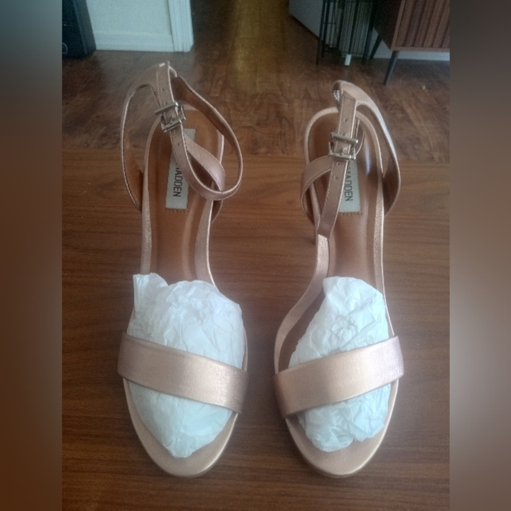 Steve Madden Rose gold Strappy Heels